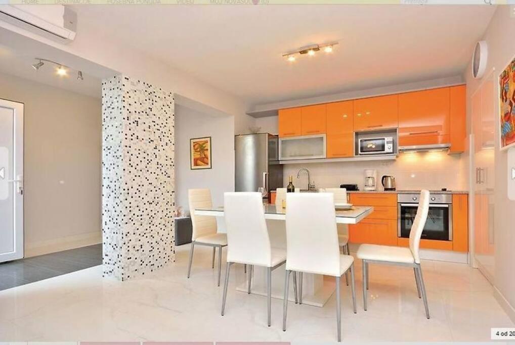 Apartment Ivana Zara Esterno foto